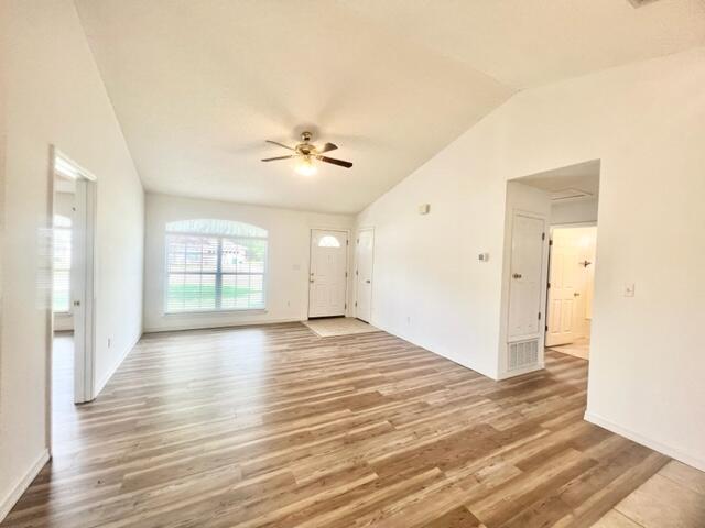Building Photo - 305 Runnymeade Dr