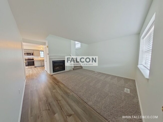 Building Photo - 5949 Wisteria Dr