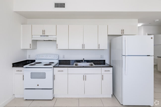 1 habitación, 1 baño - 618 pies cuadrados - Cocina - Nueva Aventura