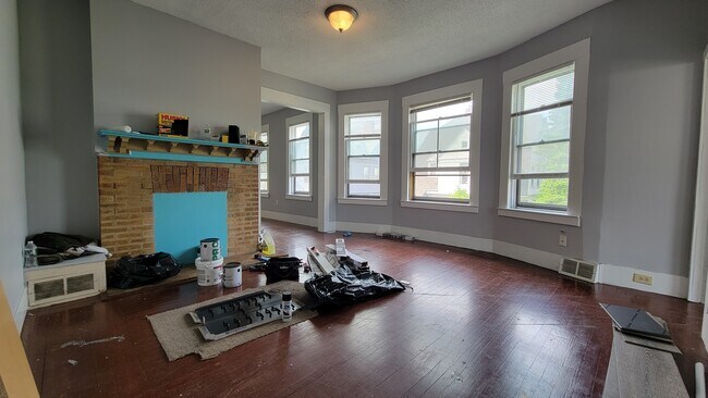 Building Photo - 64 Ellsworth Ave