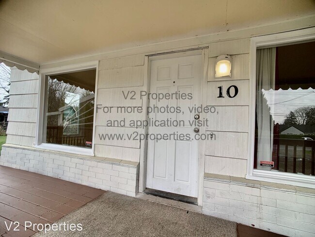 Building Photo - 3 br, 1.5 bath House - 10 SE 188th Ave