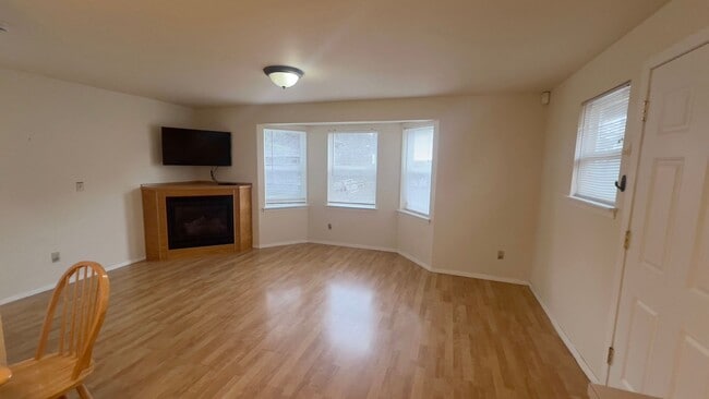 Foto del edificio - 1860 Beach Dr