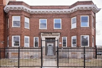 Building Photo - 7311 S Stewart Ave