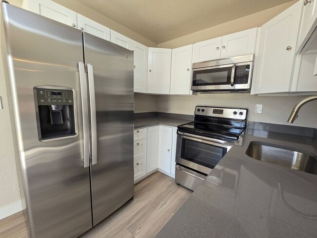 Building Photo - 3515 Hayden Pl