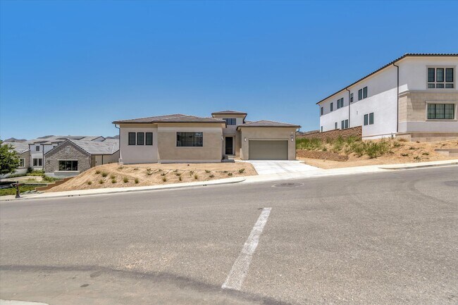 Building Photo - 12411 N Ridgeline Rd