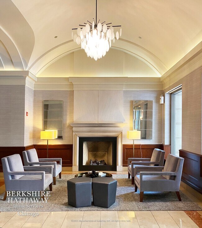 Foto del edificio - 25 E Superior Street