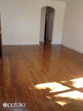 Building Photo - 5001 Gainor Rd