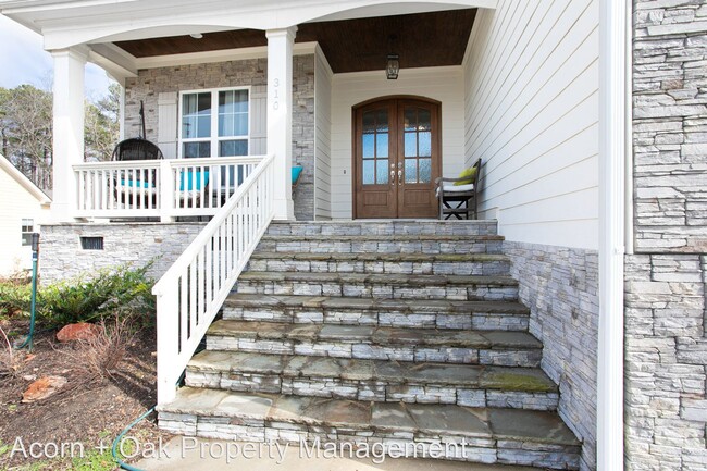 Building Photo - 4 br, 3.5 bath House - 310 Clarkson Ridge Ln.
