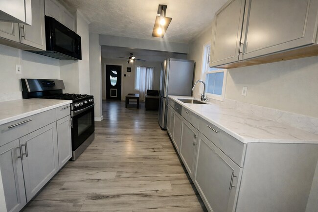 Foto del edificio - 1235 Kappes St