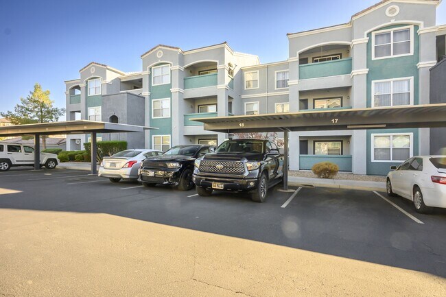 Building Photo - 6955 N Durango Dr