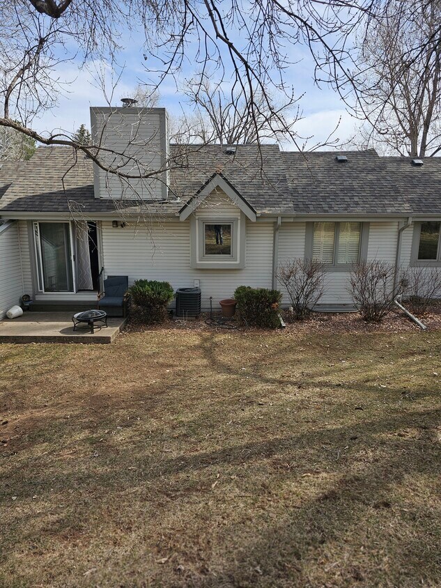 Primary Photo - 636 Cheyenne Drive, #6