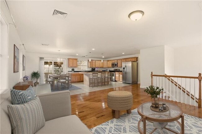 Foto del edificio - 37 Thayer St