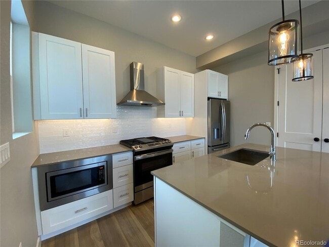 Photo - 3539 S Pennsylvania St Townhome