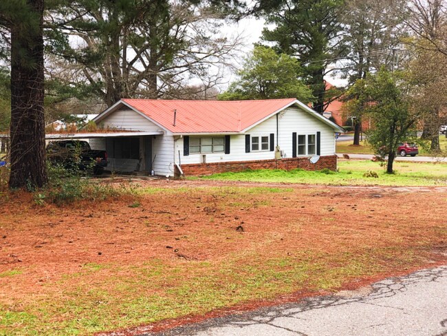 Building Photo - 5930 Warrior River Rd