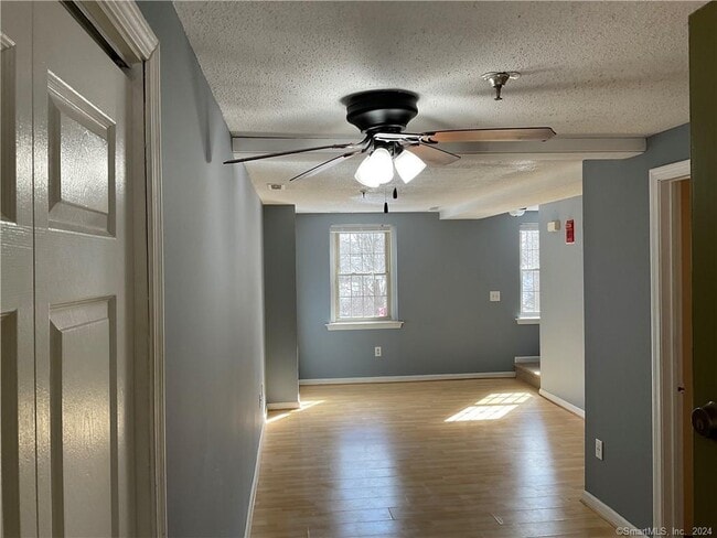 Building Photo - 1 Russell St