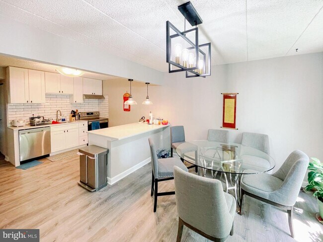 Foto del edificio - 5130 Maris Ave