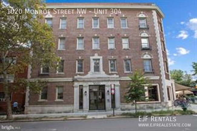 Photo - 1020 Monroe St NW Apartment