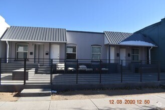 Building Photo - 3014 N Downing St