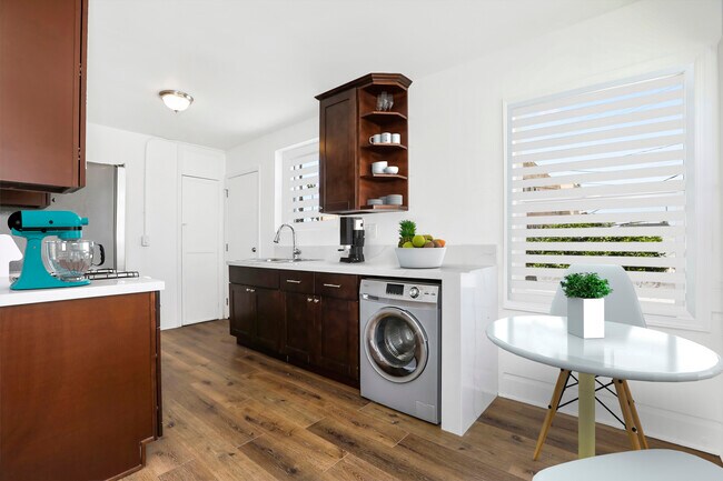 Foto del edificio - 151 N Edgemont St