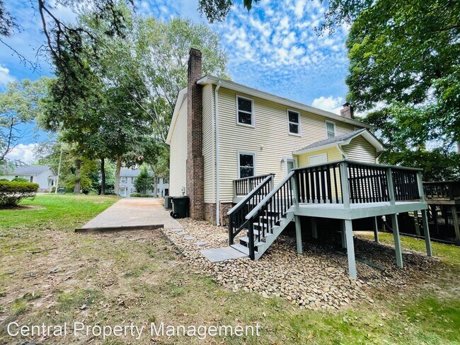 Foto del edificio - 3 br, 2 bath House - 108 Village Court