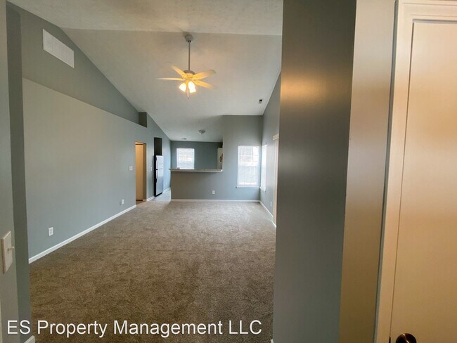 Foto del edificio - 3 br, 2 bath House - 5636 Hyacinth Way