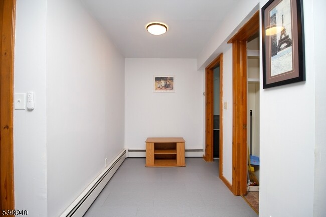 Foto del edificio - 81 Main St