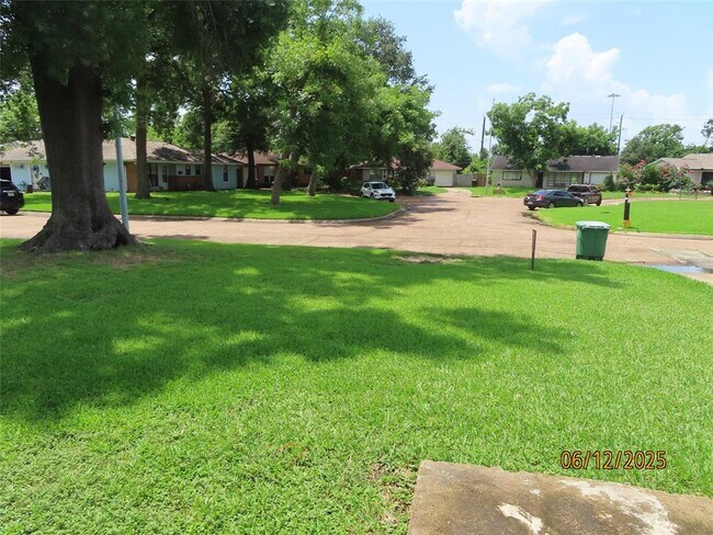 Foto del edificio - 10347 Duncum St