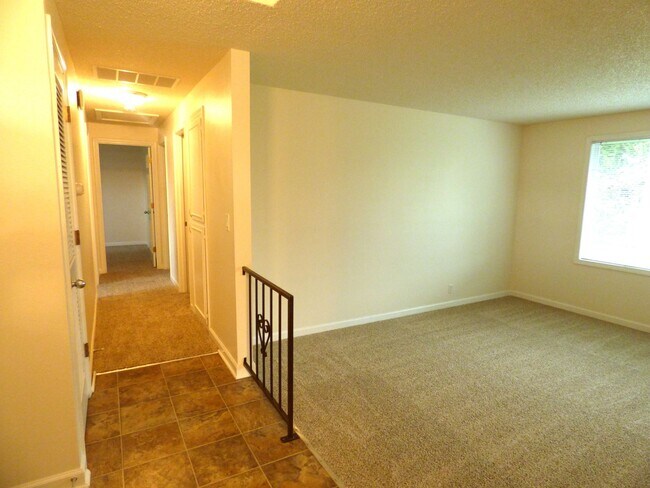 Foto del edificio - 3 bed 2 bath Home in North Salem