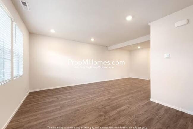 Building Photo - Newer Three Bedroom Townhome in Cornelius!