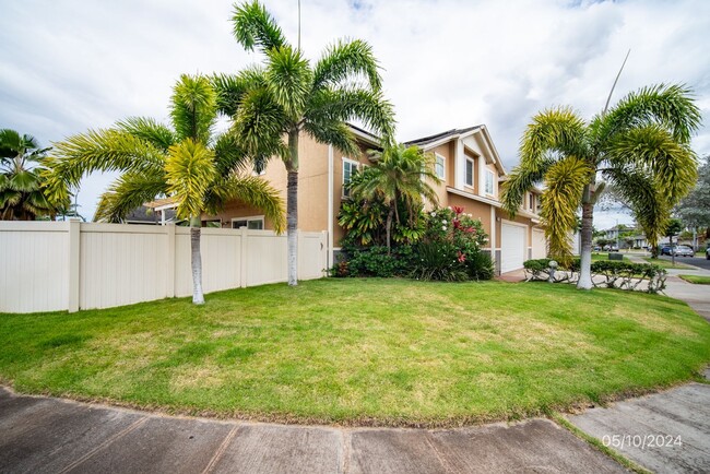 Building Photo - 3 bed 2.5 bath home in Ewa Gen Prescott