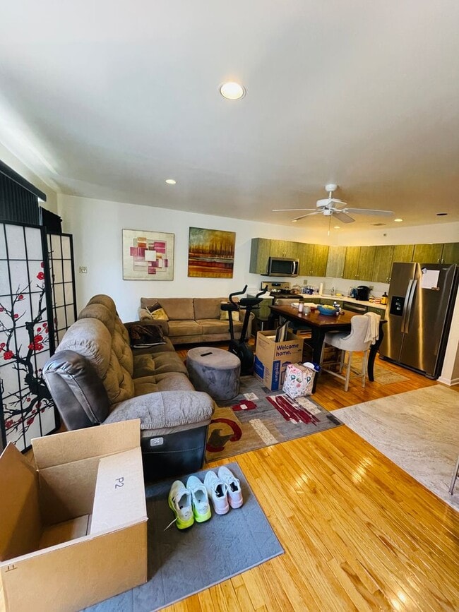 Photo - 104 S 24th St Apartment