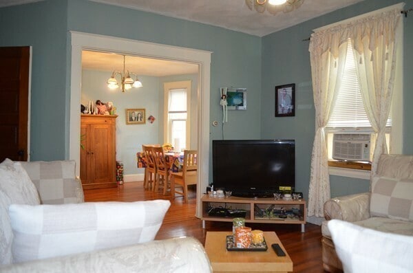 Photo - 19 Montfern Ave Apartment