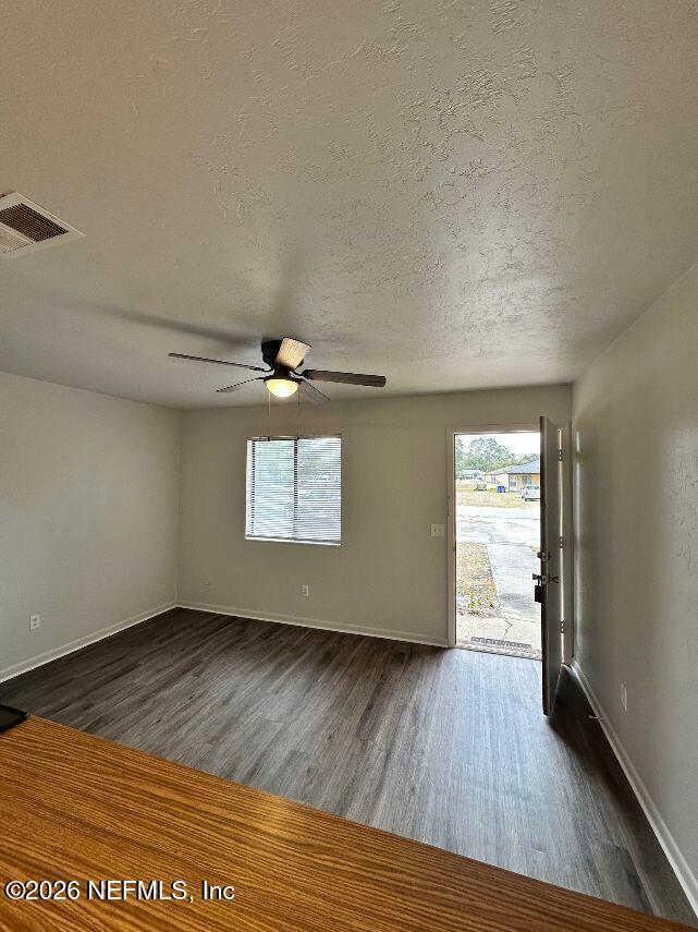 Foto del edificio - 3842 Osprey Cir