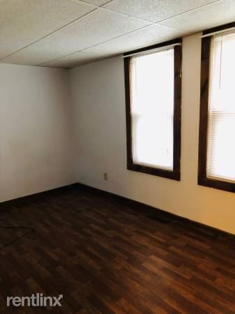Foto del edificio - 29 Sacandaga Rd