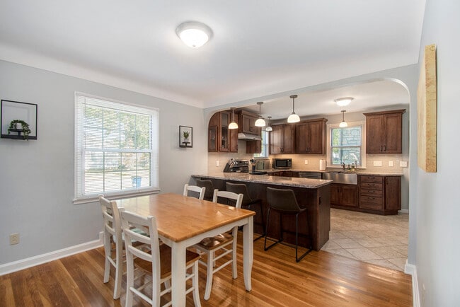 Foto del edificio - 8754 Florence Ave