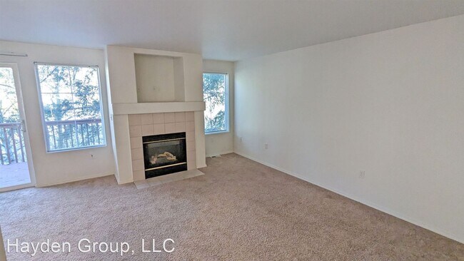 Foto del edificio - 3 br, 2.5 bath House - 16025 SW Audubon St...