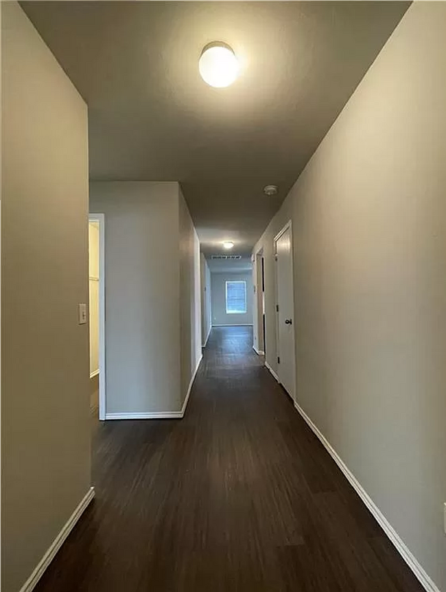 Foto del edificio - Beautiful 3-Bedroom Home with Easy Access ...