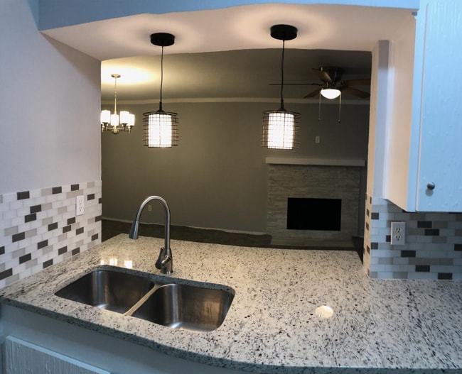Foto del edificio - 5881 Preston View Blvd