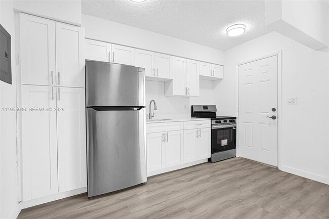 Building Photo - 13210 Memorial Hwy