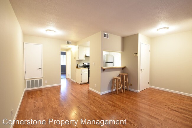 Foto del edificio - 1 br, 1 bath House - 847 W California Ave #J