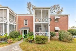 Building Photo - 60 Delmont Dr NE