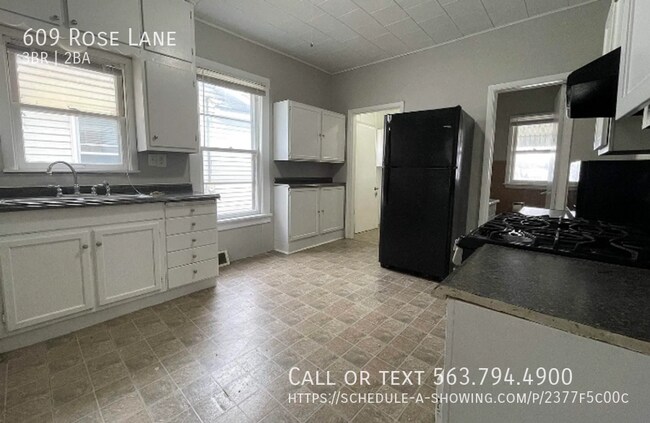 Foto del edificio - 3 bed, 1.5 bath move in ready