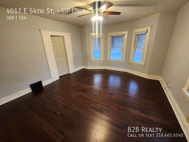 Foto del edificio - 4017 E 54th St