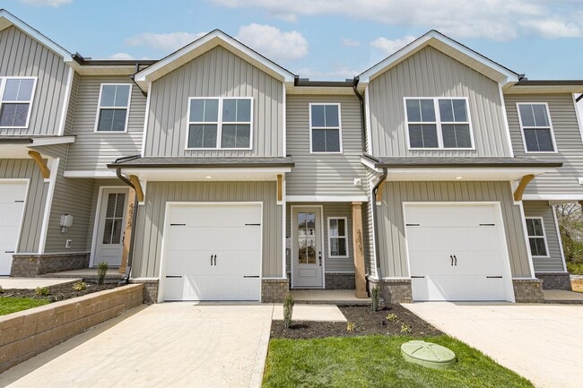 Building Photo - 4827 Ancient Glacier Ln