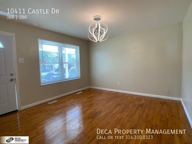 Building Photo - 3 Bedroom House