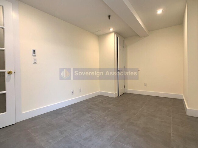 Building Photo - 130 Wadsworth Avenue
