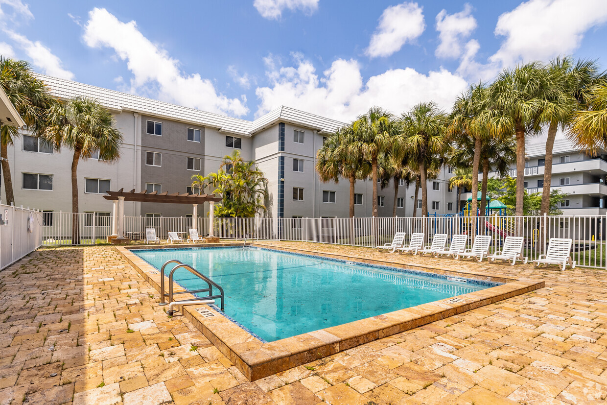 Primary Photo - Cutler Gardens Apartments