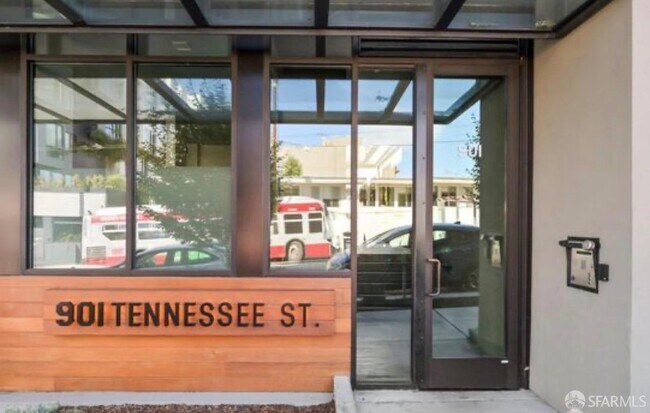 Foto del edificio - 901 Tennessee St