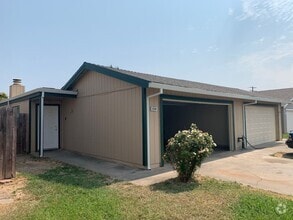 Building Photo - 8594 German Dr
