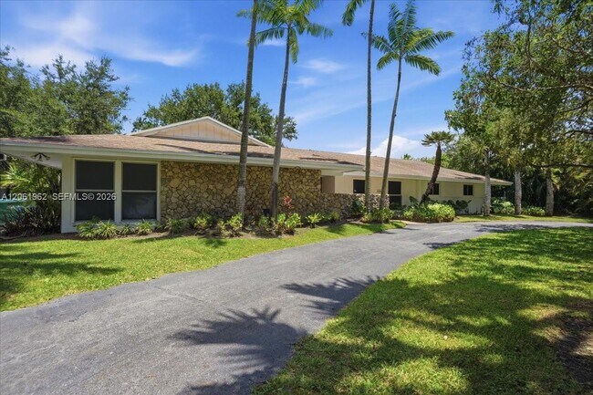Building Photo - 12365 SW 60th Ct